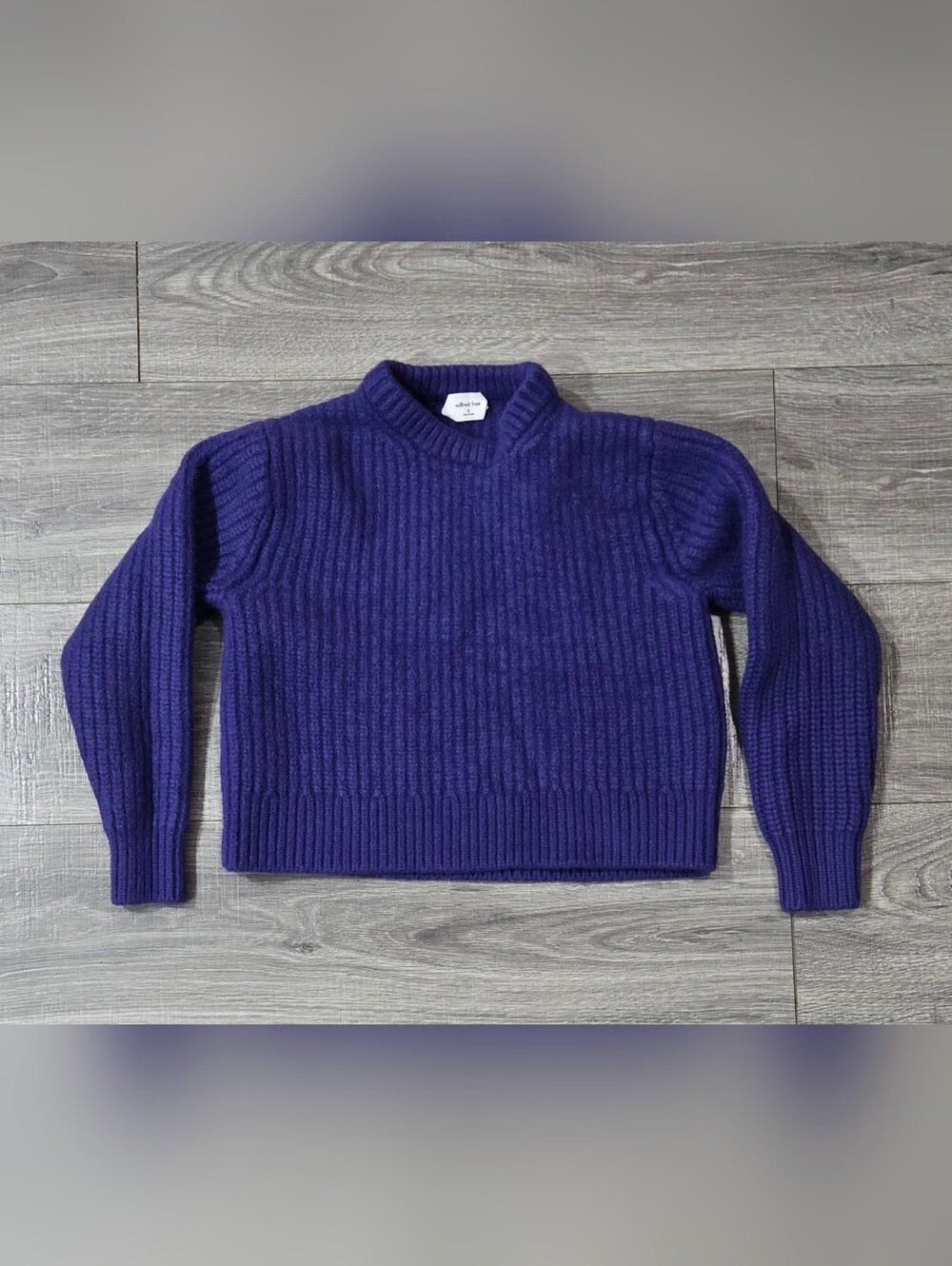 Aritzia Wilfred Free Crewneck Wool Sweater XS Purple Cropped Rib Knit.